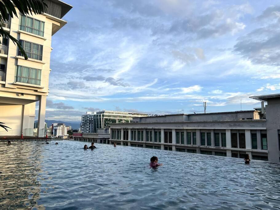 Luxury The Loft Comfort & Convenient Homestay 4 Kota Kinabalu Exterior foto